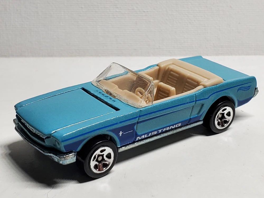 Hot Wheels 2014 Mustang 50th 5-Pack, '65 Mustang Convertible, NEW/LOOSE, light blue