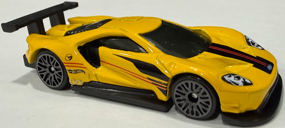 Hot Wheels 2026 #124/250, 2016 Ford GT Race, TREASURE HUNT, NEW/LOOSE, yellow