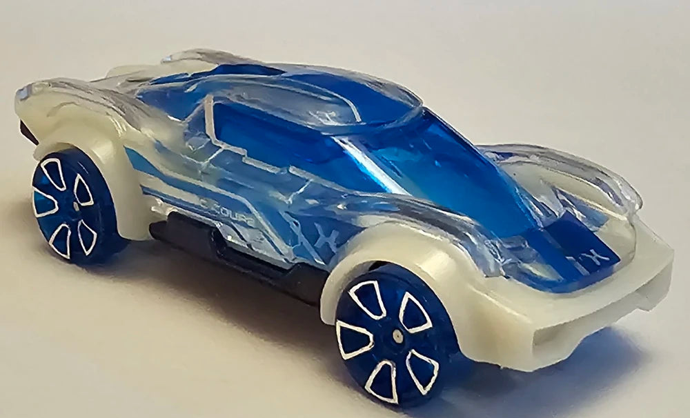 Hot Wheels 2022 #122/250, Cosmic Coupe, NEW/LOOSE, clear/blue