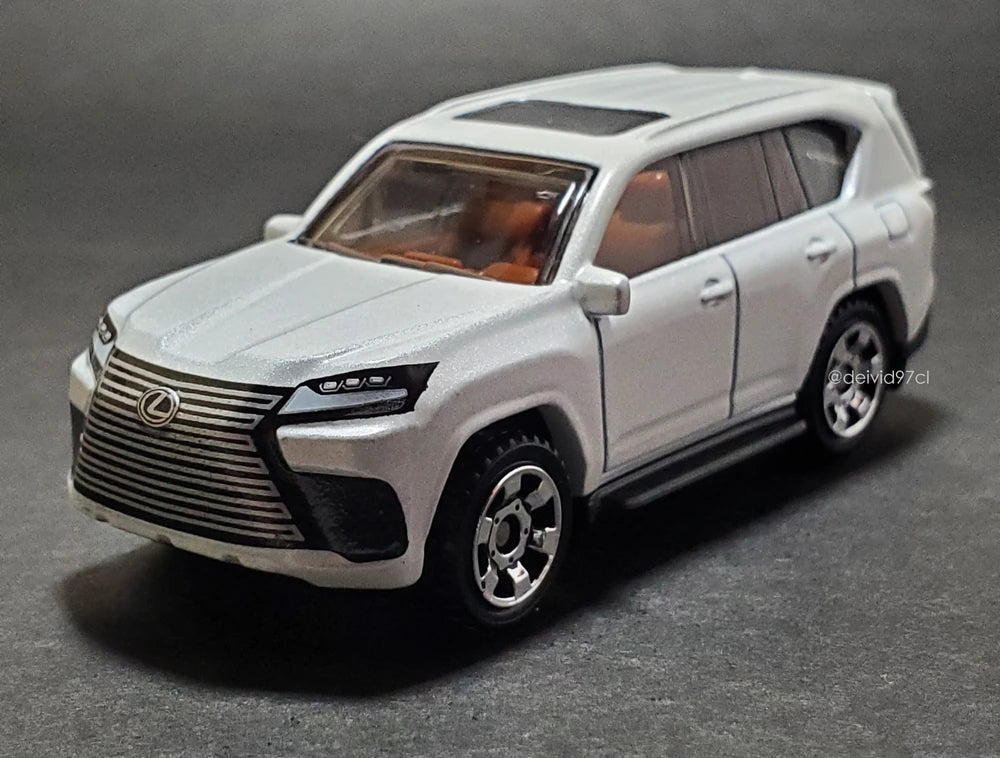 Matchbox 2023 Moving Parts 2022 Lexus LX, NEW/LOOSE, pearl white