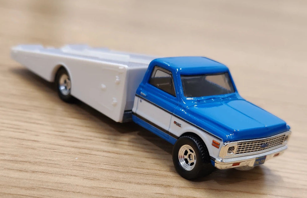 Hot Wheels 2024 Chevy Ramp Truck from Team Transport #64, NEW/LOOSE