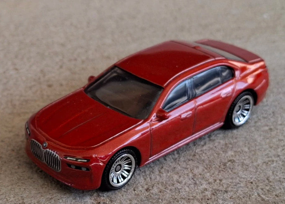 Matchbox 2025 #100/125 2024 BMW 7-Series, NEW/LOOSE, metalflake red