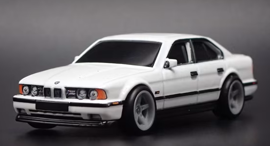Hot Wheels Boulevard Series #118 '91 BMW M5, NEW/LOOSE, white