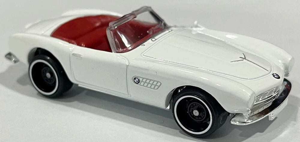 Hot Wheels 2023 #120/250 BMW 507, NEW/LOOSE, white