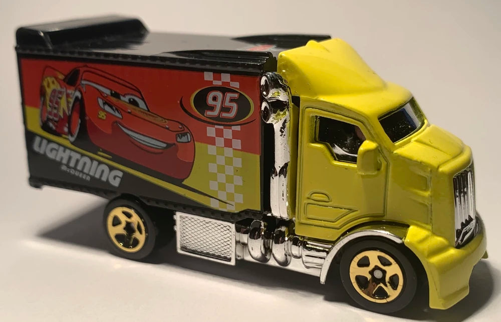 Hot Wheels 2020 Pixar Series 5/5 Hiway Hauler 2, NEW/LOOSE, yellow