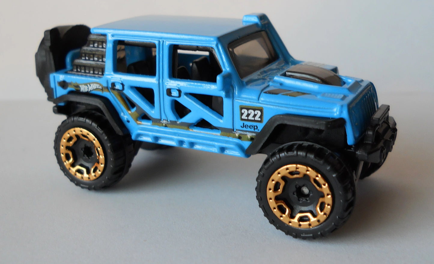 Hot Wheels 2019 #013/250 '17 Jeep Wrangler, NEW/LOOSE, light blue