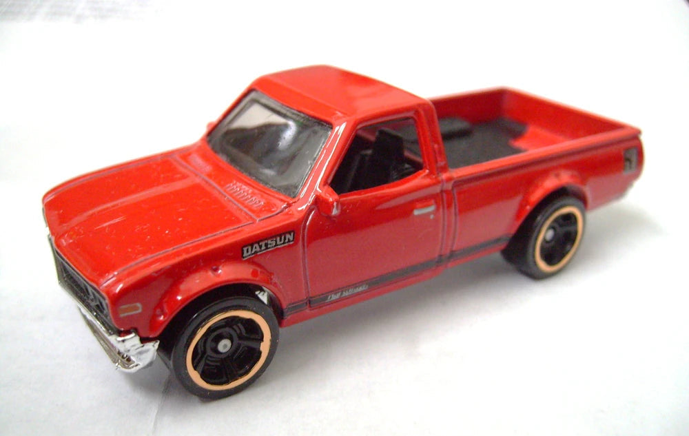 Hot Wheels 2014 #139/250 Datsun 520, NEW/LOOSE, red (orange & black MC5)