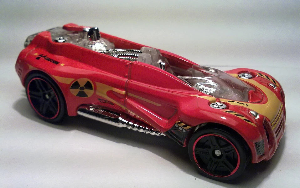Hot Wheels 2009 #036/190 Gearonimo, NEW/LOOSE, red