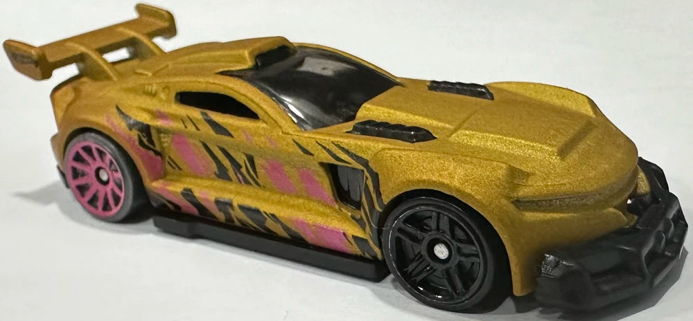 Hot Wheels Multipack Exclusive Track Ripper, NEW/LOOSE, satin gold