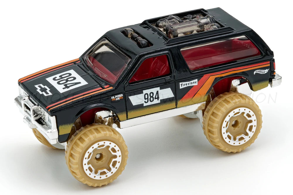 Hot Wheels 2023 Mud Runners 1/5, Chevy Blazer 4x4, NEW/LOOSE, black