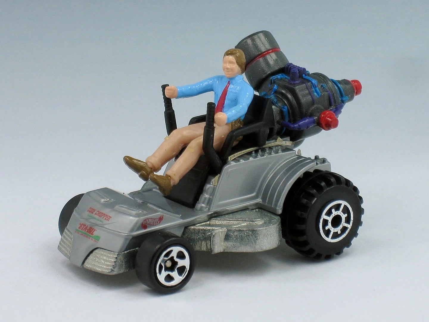 Hot Wheels 1997 Dixie Chopper from Home Improvement 2-pack, grey (with two figures)