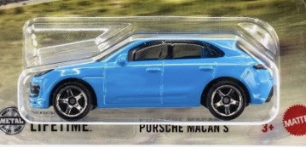 Matchbox 2025 #064/125 Porsche Macan S, NEW/LOOSE, Laguna Seca blue