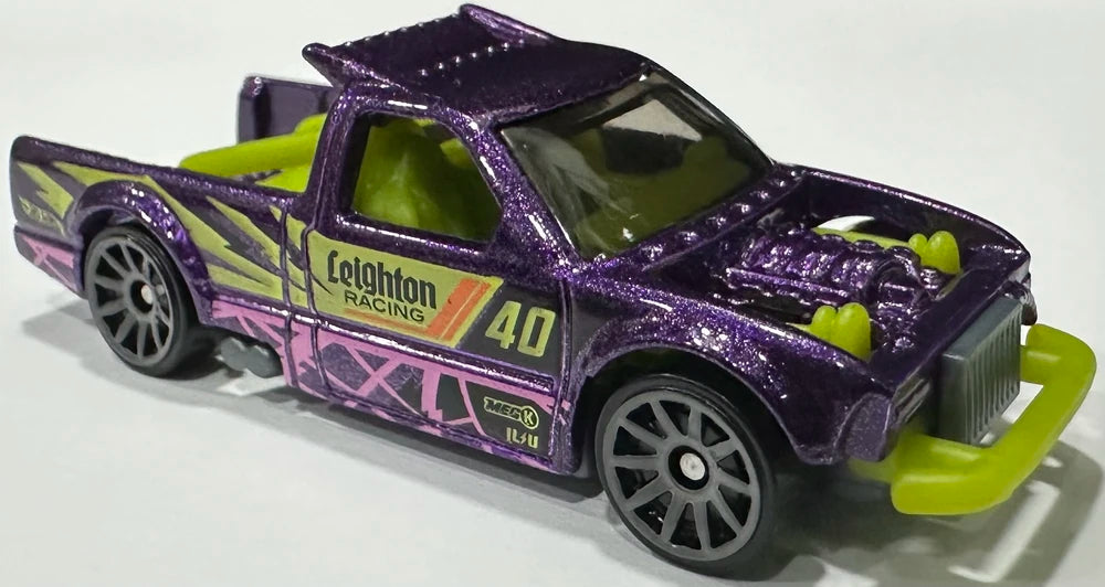Hot Wheels 2025 #236/250 Limited Grip, NEW/LOOSE, purple