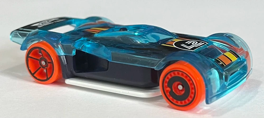 Hot Wheels 2022 #071/250 Mach It Go, NEW/LOOSE, clear blue