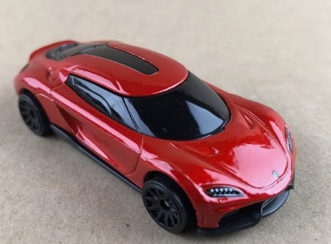 Hot Wheels 2023 #188/250 Koenigsegg Gemera, NEW/LOOSE, candy apple