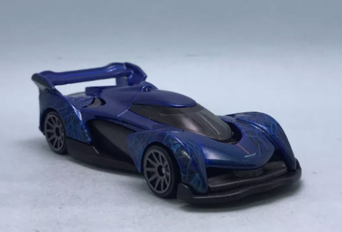 Hot Wheels 2024 #070/250 McLaren Solus GT, NEW/LOOSE, blue