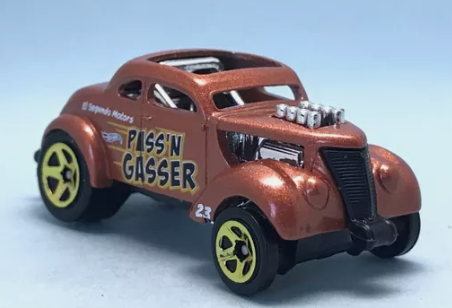 Hot Wheels 2023 #212/250, Pass'n Gasser, NEW/LOOSE, metalflake brown