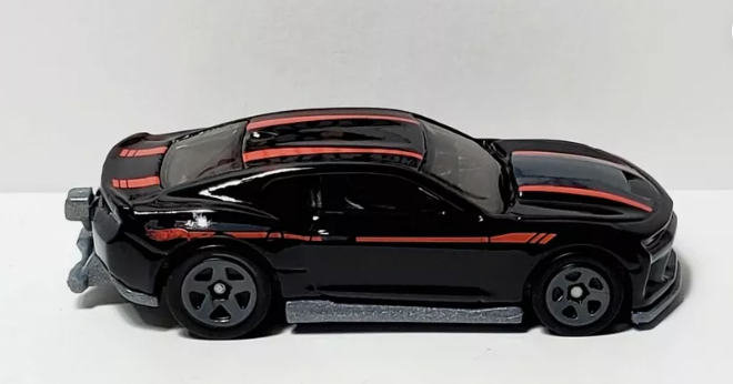 Hot Wheels 2020 #020/250 '18 COPO Camaro SS, NEW/LOOSE, black