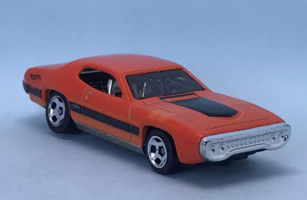 Hot Wheels 2023 #166/250 '71 Plymouth GTX, NEW/LOOSE, orange