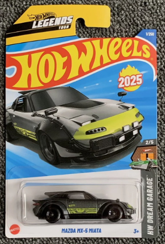 Hot Wheels 2025 #001/250 Mazda MX-5 Miata, dark grey