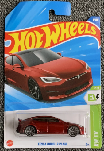 Hot Wheels 2025 #009/250 Tesla Model S Plaid, red