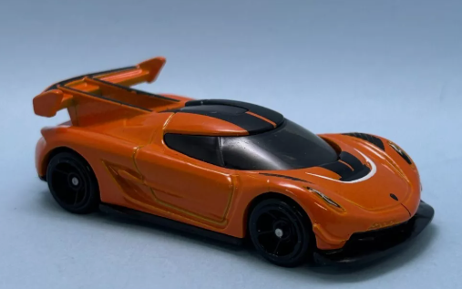 Hot Wheels 2024 #184/250 2020 Koenigsegg Jesko, NEW/LOOSE, orange