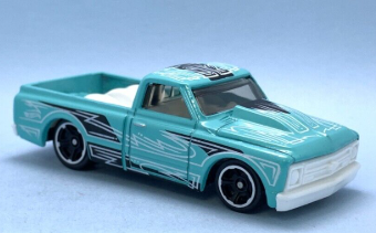 Hot Wheels 2025 #021/250 '67 Chevy C10, NEW/LOOSE, baby blue