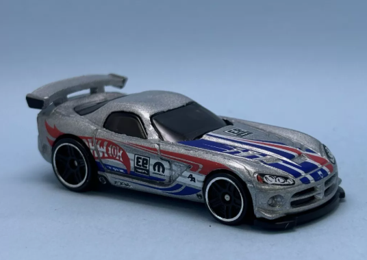 Hot Wheels 2024 #241/250 Dodge Viper SRT10 ACR, NEW/LOOSE, silver