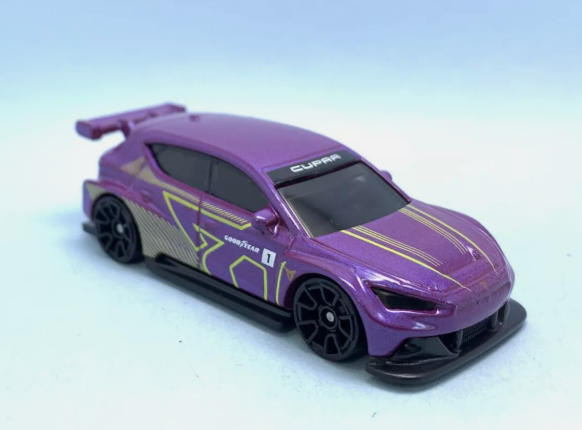Hot Wheels 2025 #072/250 Cupra e-Racer, NEW/LOOSE, purple