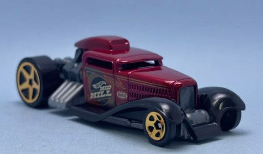 Hot Wheels 2025 #097/250 Mid Mill, NEW/LOOSE, red