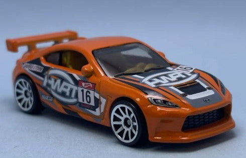 Hot Wheels 2025 #079/250 Toyota GR86 Cup, NEW/LOOSE, orange