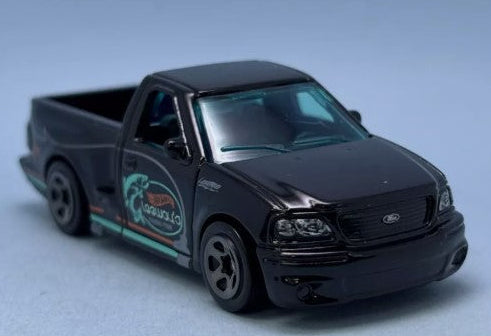 Hot Wheels 2025 #094/250 '99 Ford F-150 SVT Lightning, NEW/LOOSE, black