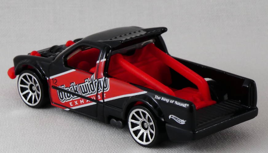 Hot Wheels 2023 #190/250 Limited Grip, NEW/LOOSE, black