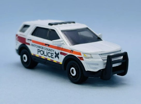 Matchbox 2025 #096/125 2016 Ford Interceptor Utility, NEW/LOOSE, white
