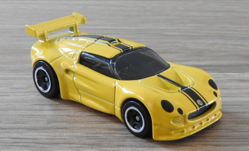 Hot Wheels 2022 #135/250 Lotus Sport Elise, NEW/LOOSE, yellow