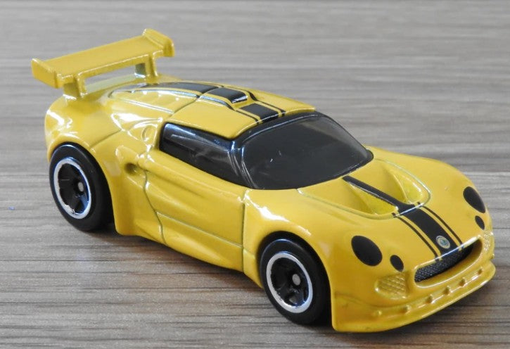 Hot Wheels 2022 #135/250 Lotus Sport Elise, NEW/LOOSE, yellow