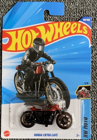 Hot Wheels 2025 #150/250 Honda CB750 Cafe', red