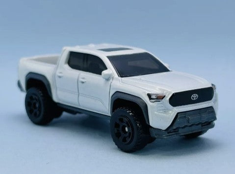 Matchbox 2025 #065/125 2024 Toyota Tacoma, NEW/LOOSE, white