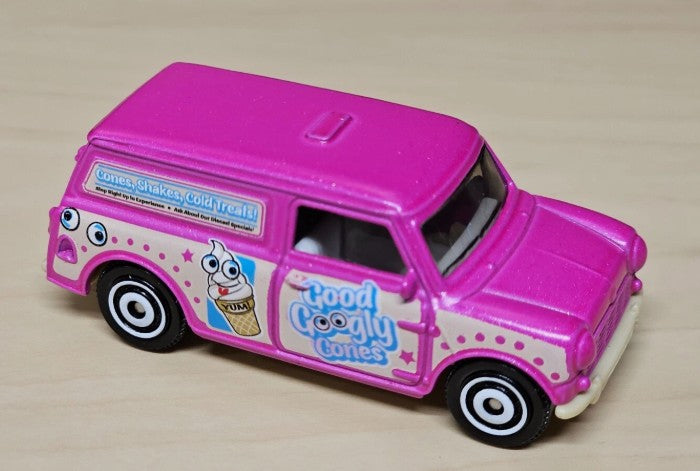 Matchbox Multipack Exclusive, Austin Mini Van, NEW/LOOSE, pink