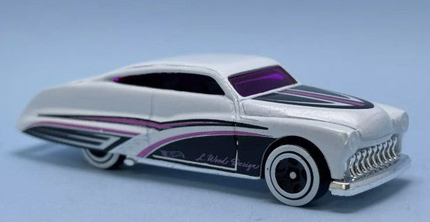 Hot Wheels 2025 #005/250 Purple Passion, NEW/LOOSE, white
