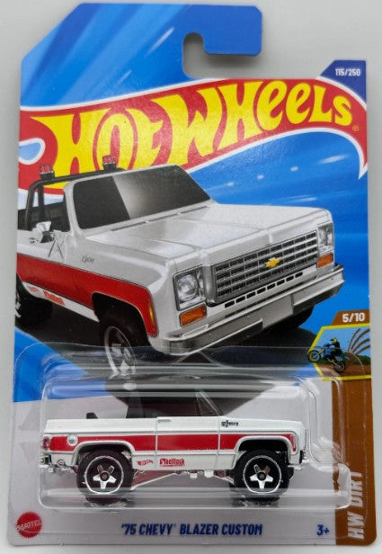 Hot Wheels 2025 #115/250 '75 Chevy Blazer Custom, white