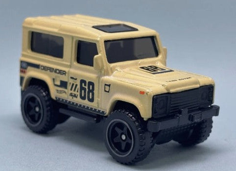 Hot Wheels 2025 #210/250 Land Rover Defender 90, NEW/LOOSE, cream