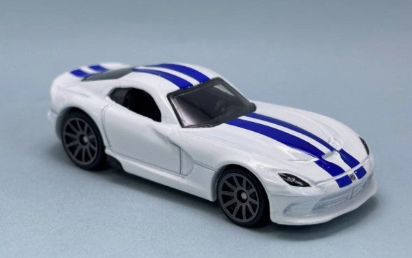 Hot Wheels 2025 #214/250 2013 SRT Viper, NEW/LOOSE, white