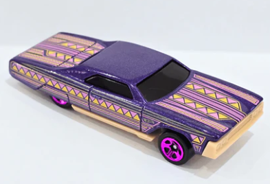 Hot Wheels 2025 #223/250 Layin' Lowrider, NEW/LOOSE, purple