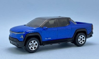 Matchbox 2024 #012/100 2024 Chevy Silverado EV, NEW/LOOSE, blue