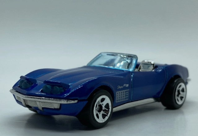 Hot Wheels 2023 #132/250 '72 Stingray Convertible, NEW/LOOSE, targa blue