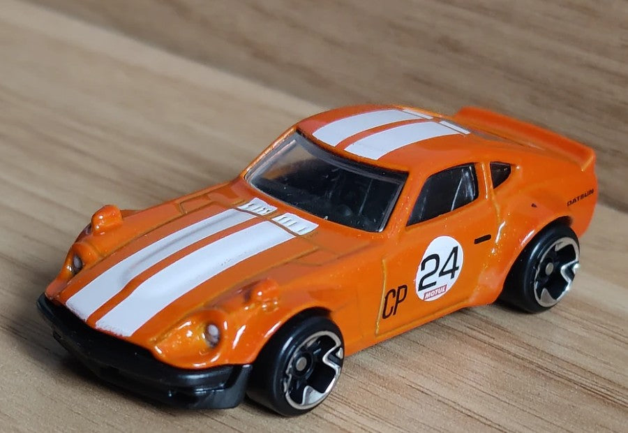 Hot Wheels 2024 Vintage Racing Club Mix B 5/5, Custom Datsun 240Z, orange
