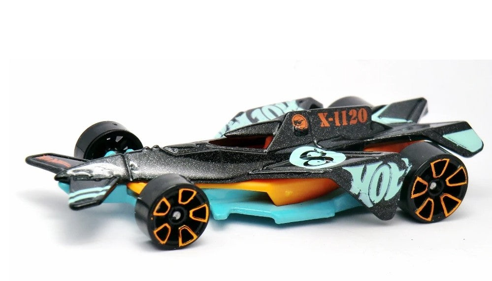 Hot Wheels 2013 #124/250 Bad to the Blade, TREASURE HUNT, PREOWNED/LOOSE, black