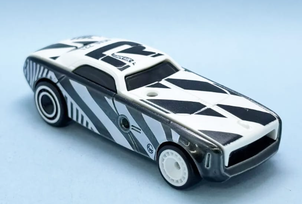 Hot Wheels 2025 #061/250 Hi Roller II, NEW/LOOSE, black & white