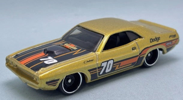 Hot Wheels 2026 #036/250 '70 Dodge Hemi Challenger, NEW/LOOSE, gold